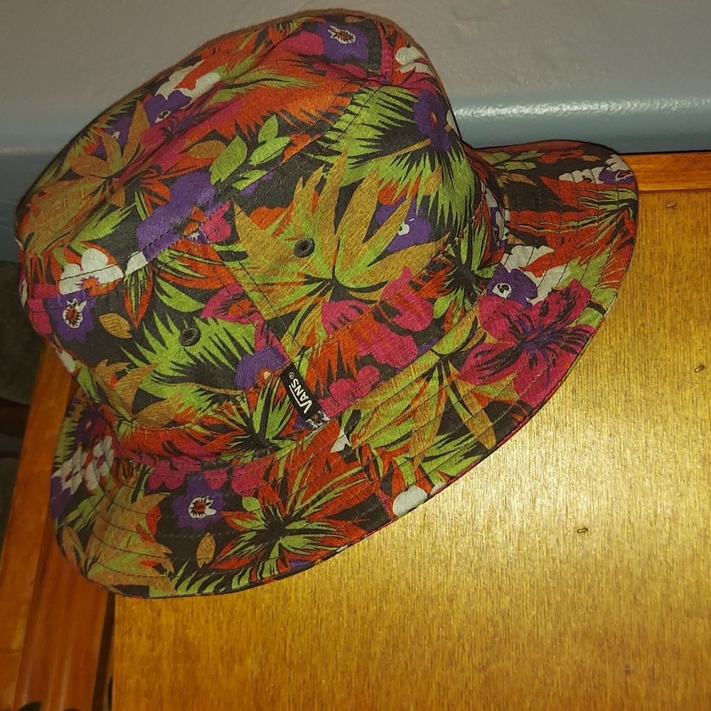 Vans Bucket Hat